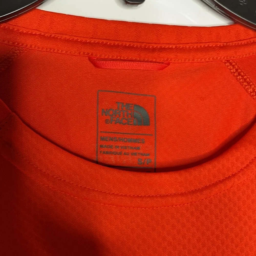 The North Face Men's Athletic Shier Orange sz Sm